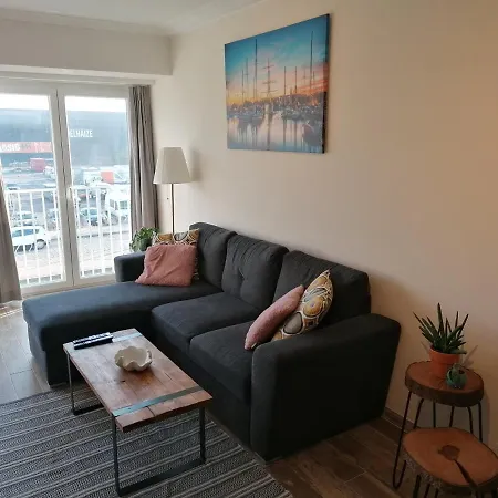 Appartement Vlak Aan Zee