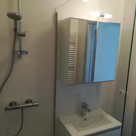 Vlak Aan Zee * Ostenda