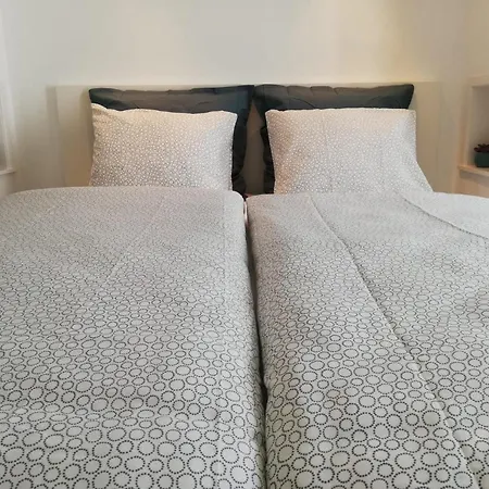 Vlak Aan Zee Lejlighed