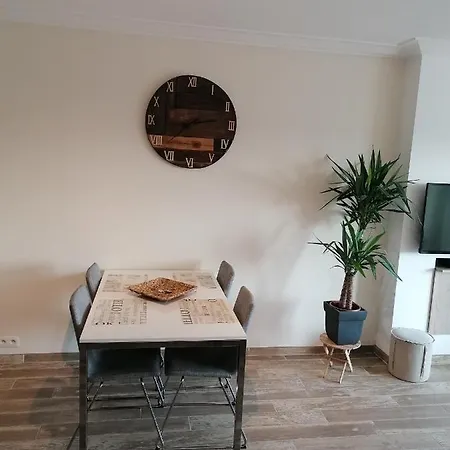 Vlak Aan Zee * أوستيند